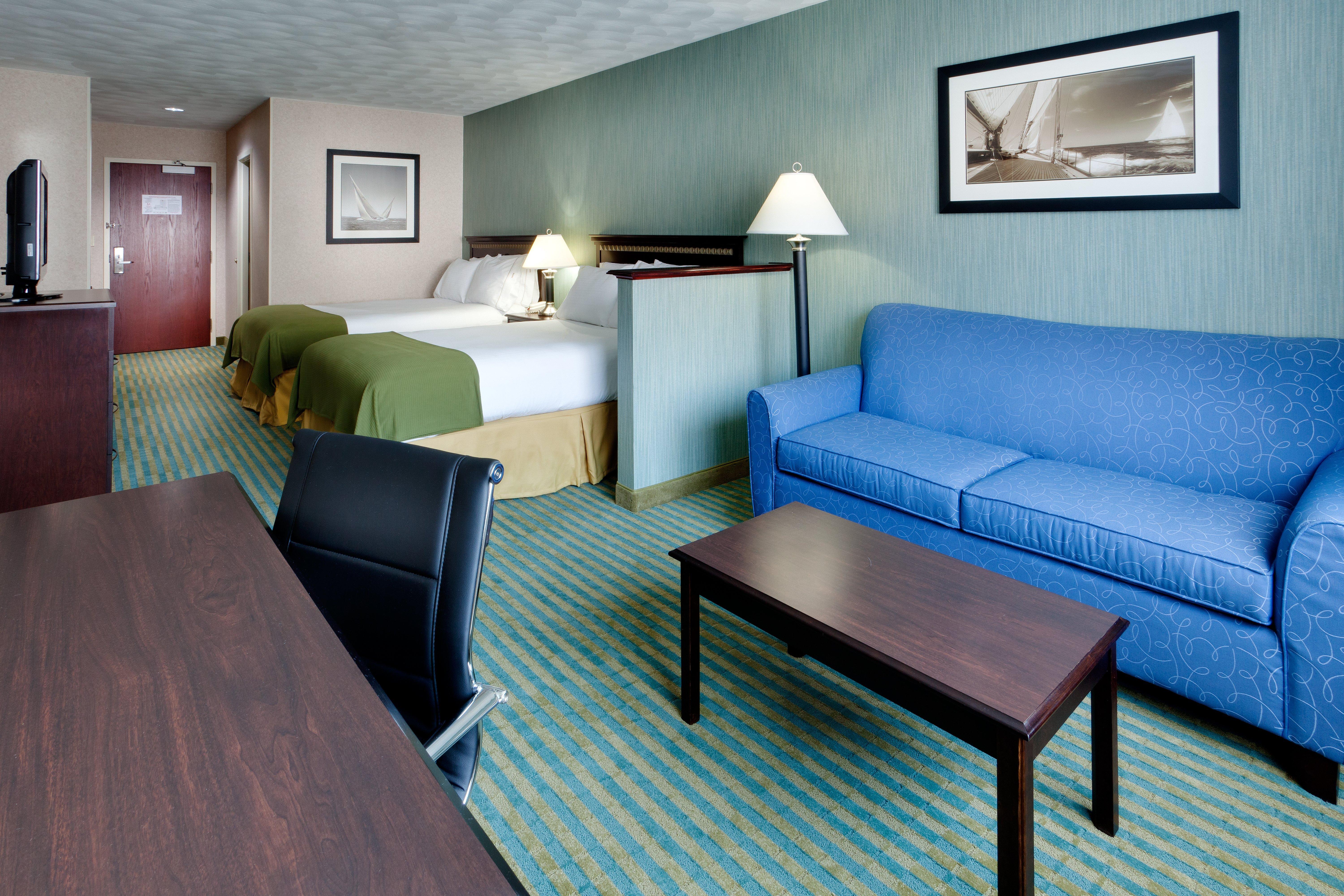 Holiday Inn Express & Suites Smithfield - Providence By Ihg Экстерьер фото